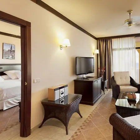 מלון Occidental Jandia Royal Level - Adults Only 4*